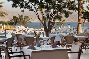herbert samuel royal shangri la eilat