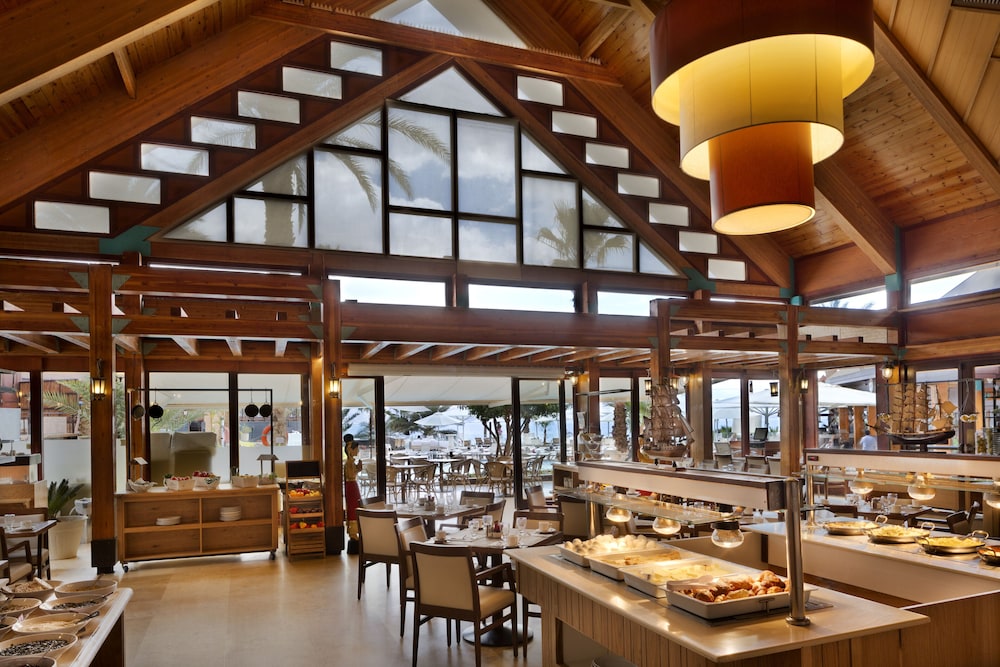 herbert samuel royal shangri la eilat