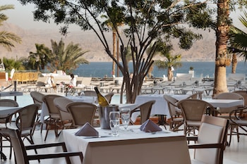 herbert samuel royal shangri la eilat