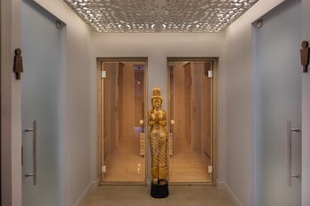 herbert samuel royal shangri la eilat