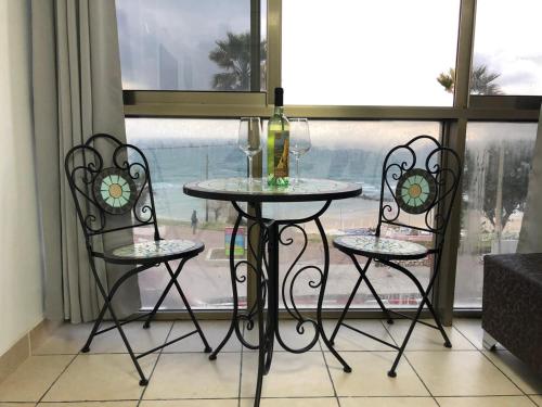 bat yam