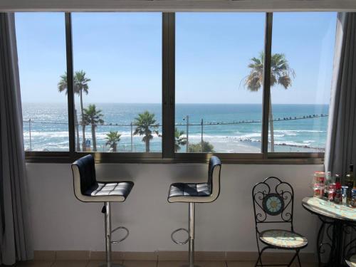 bat yam