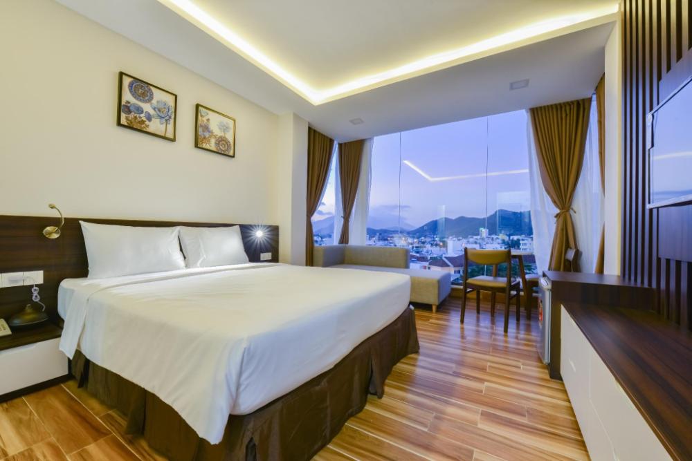 yen vang hotel and apartment