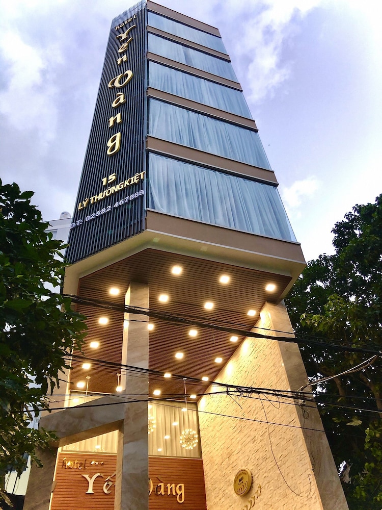 yen vang hotel and apartment