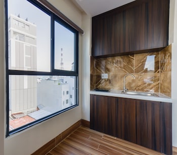 yen vang hotel and apartment