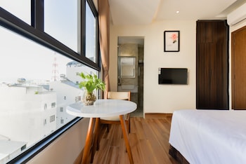 yen vang hotel and apartment