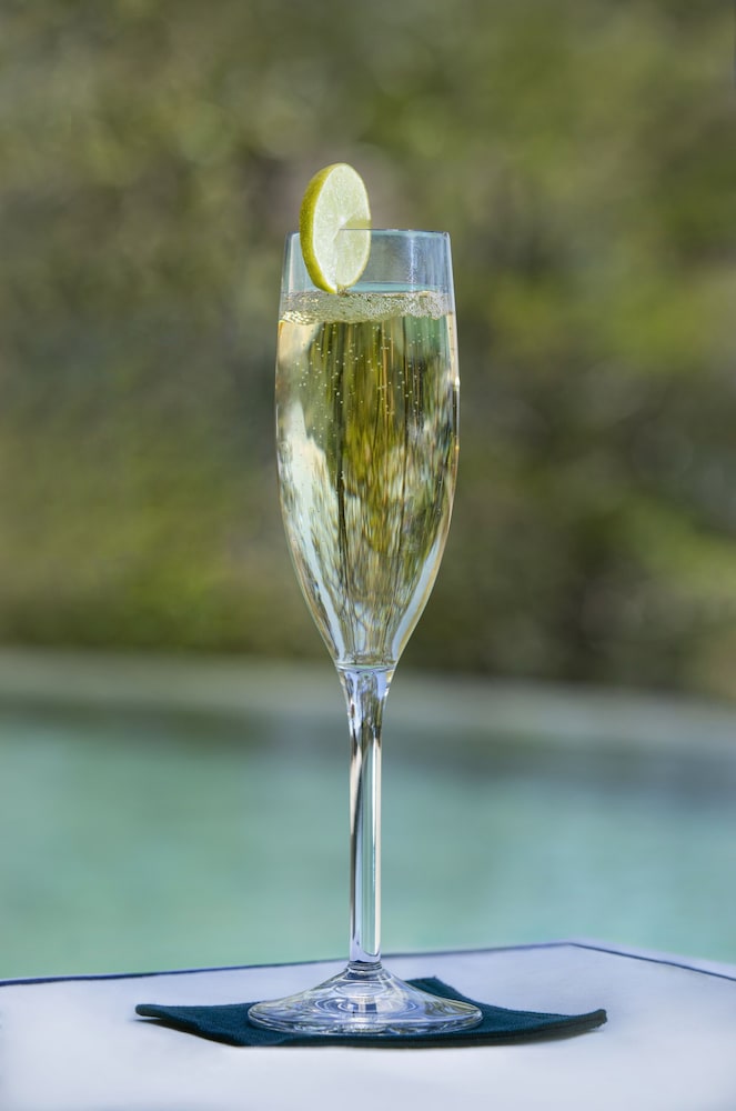 w15 hanthana estate kandy