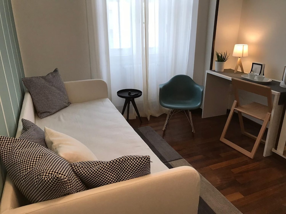 peps rooms by the sea