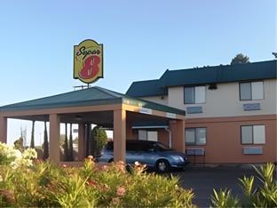 super 8 by wyndham alamogordo white sands