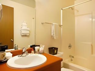 super 8 by wyndham alamogordo white sands