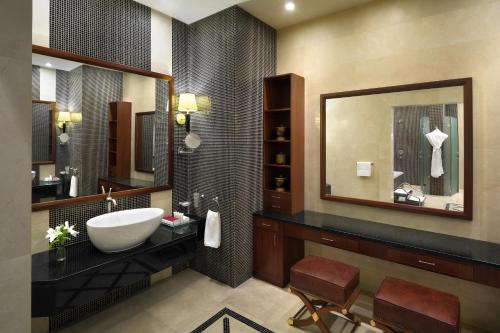 crowne plaza al khobar by ihg