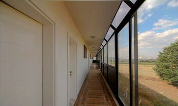 green garden house hotel