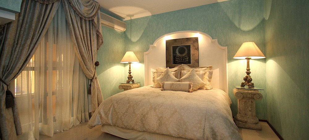 Palacio Borghese Hotel Boutique - Adults Only,Basilica Of Our Lady Of Solitude>>Oaxaca,4 star