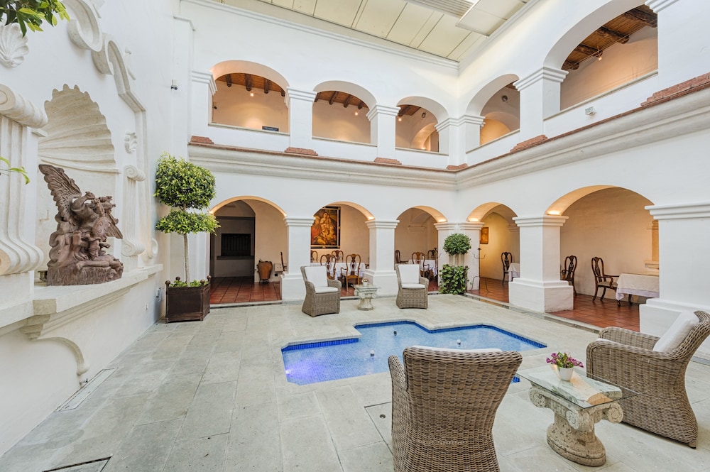 Palacio Borghese Hotel Boutique - Adults Only,Basilica Of Our Lady Of Solitude>>Oaxaca,4 star