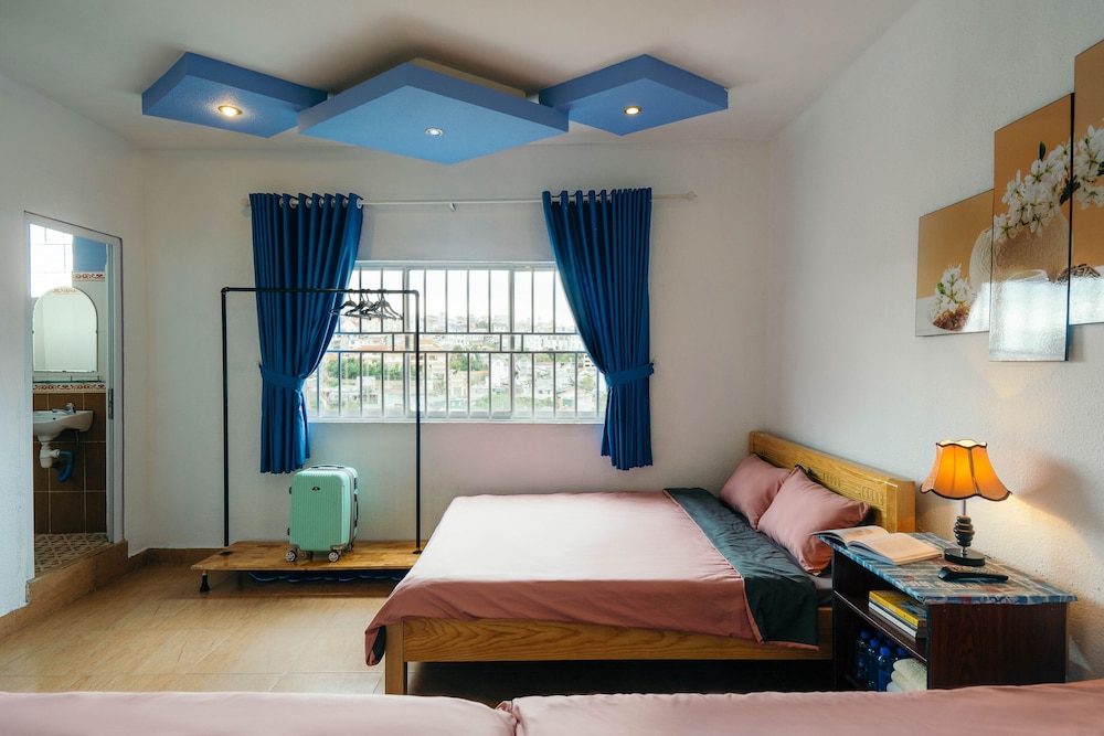 gia han hotel