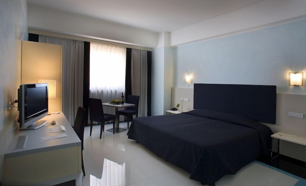 grand hotel salerno