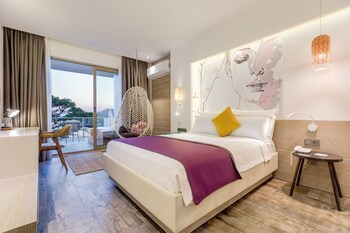 melanippe relaxing hotel adults only