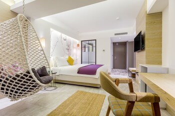 melanippe relaxing hotel adults only
