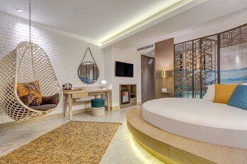 melanippe relaxing hotel adults only