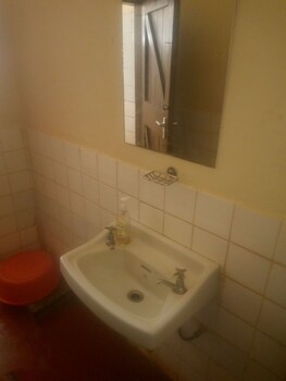 transit motel chogoria
