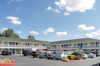motel 6 tacoma wa south