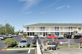 motel 6 tacoma wa south