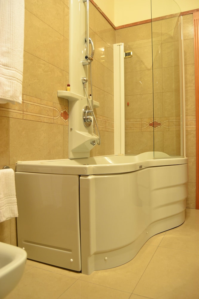 hotel giulia ocean club