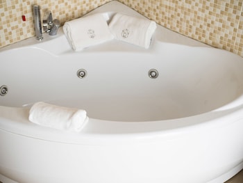 hotel giulia ocean club