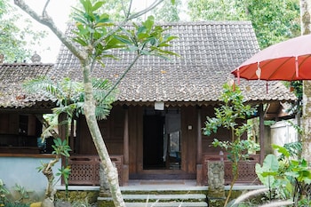 antique sentana villa ubud