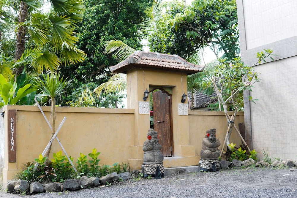antique sentana villa ubud