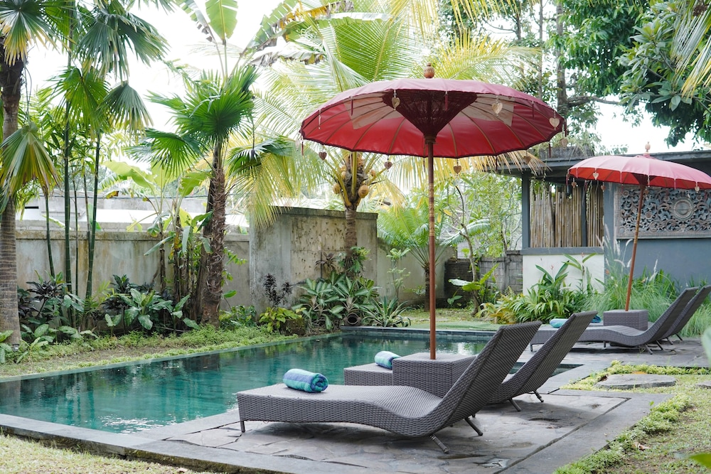 antique sentana villa ubud