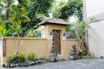 antique sentana villa ubud