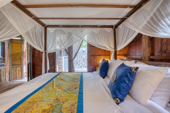 antique sentana villa ubud