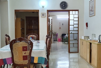 daon guest house dhaka