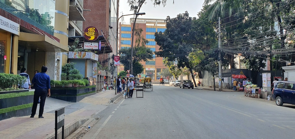daon guest house dhaka