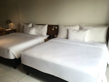 nagomi suites and hotel