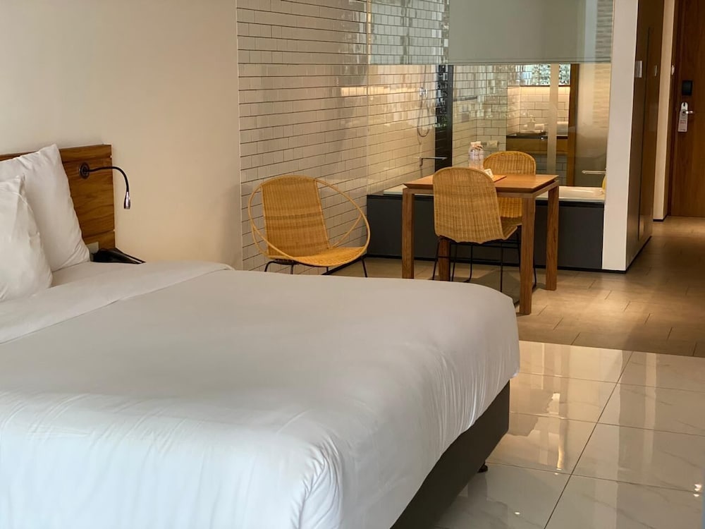 nagomi suites and hotel