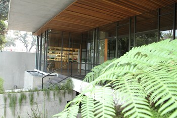 nagomi suites and hotel