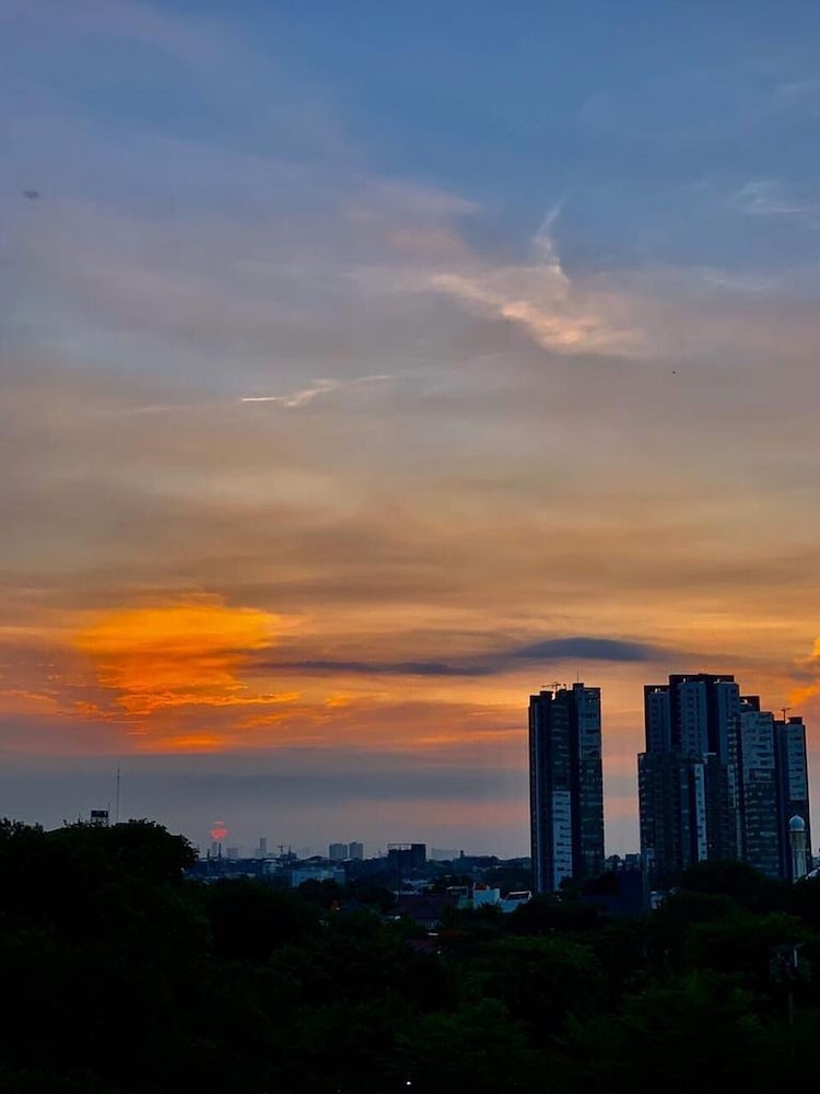 nagomi suites and hotel