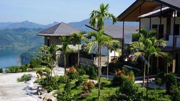 bakhan village resort
