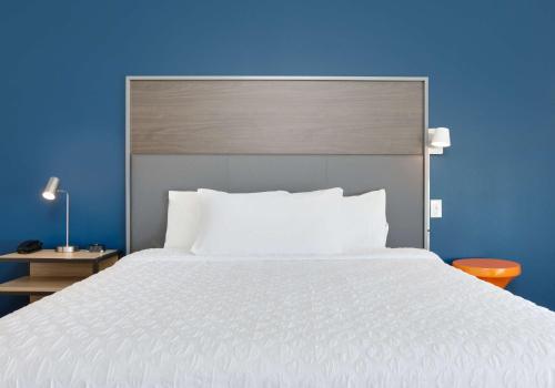 tru by hilton euless dfw west