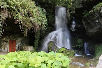 gaststatte and pension lichtenhainer wasserfall