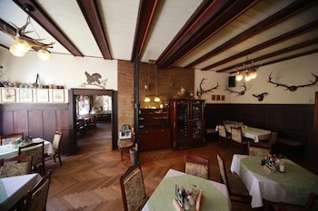 gaststatte and pension lichtenhainer wasserfall