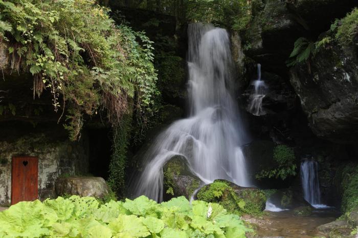 gaststatte and pension lichtenhainer wasserfall