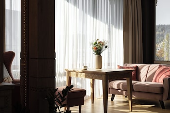 aparthotel cristina