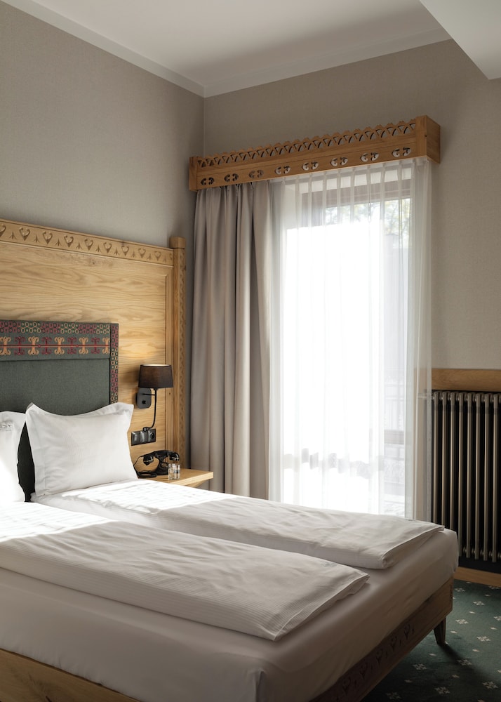 aparthotel cristina