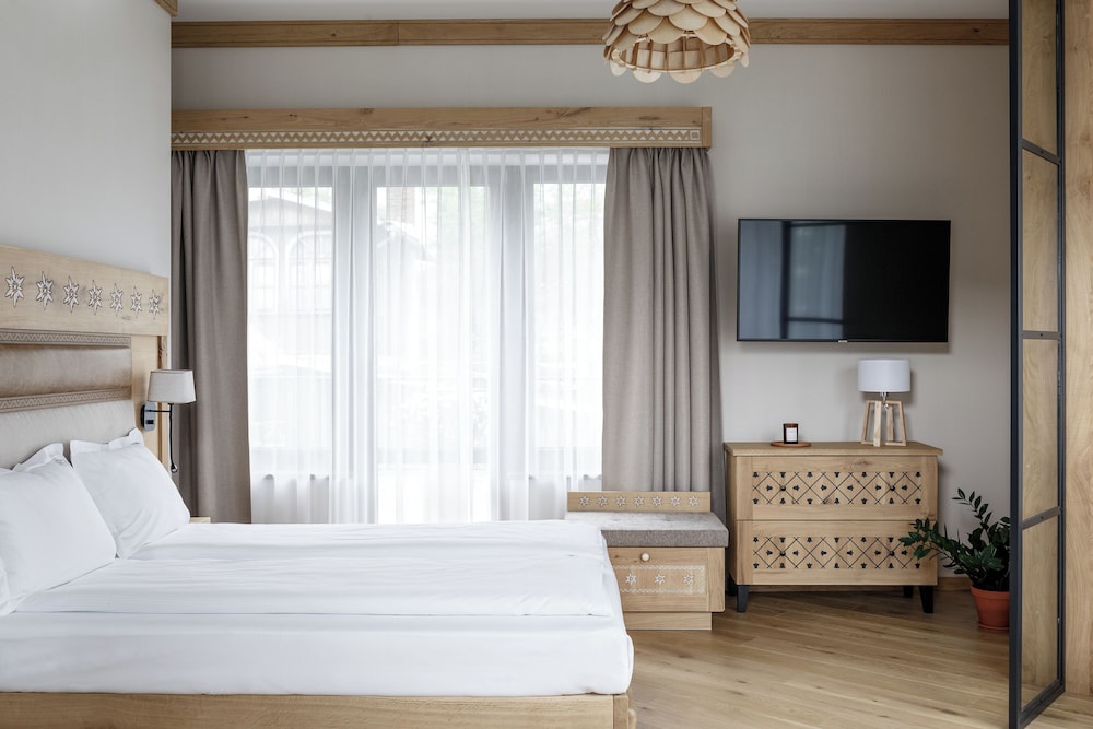 aparthotel cristina