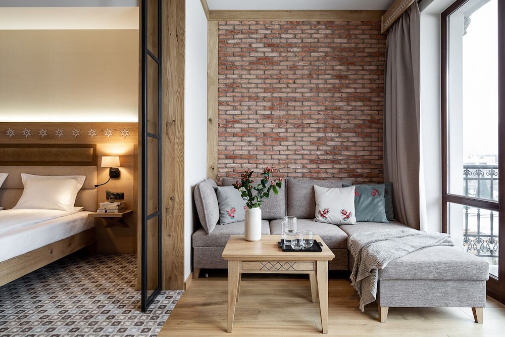 aparthotel cristina