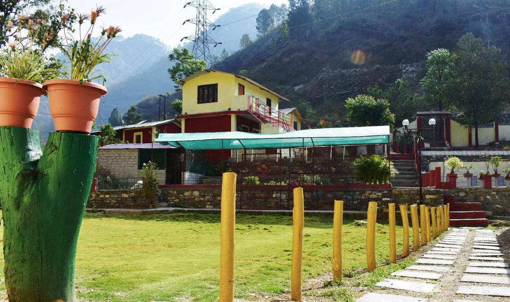 hanumanti river view resort