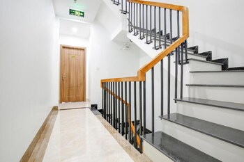 suri apartment and hotel danang